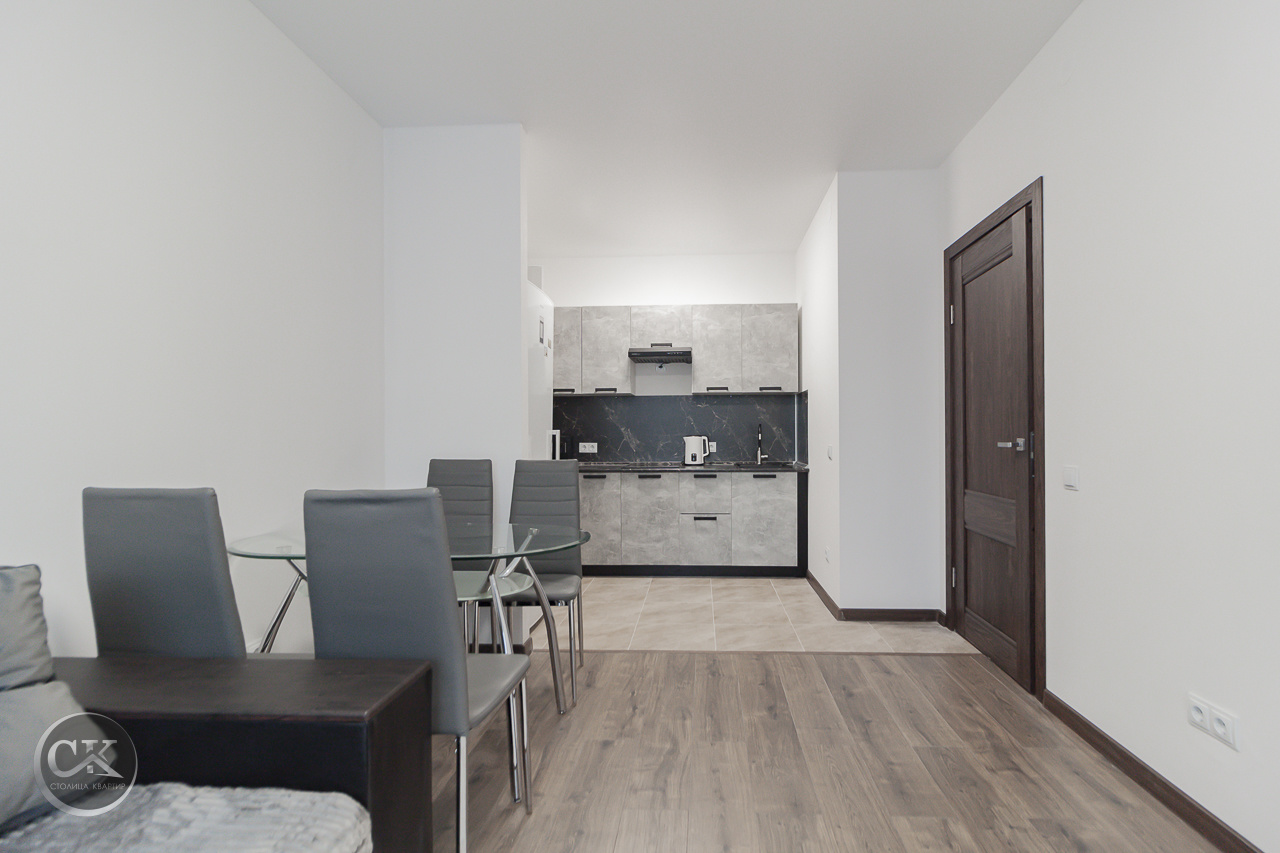 Сдается впервые! 2E-квартира 38.4 м² | Старорусский пр., 5, к.2 | Шушары | ВСЁ НОВОЕ, ВСЁ ЕСТЬ!
Адрес: Санкт-Петербург, п. Шушары, Старорусский проспект, д. 5, корп. 2

Площадь: 38.4 м² (просторные комнаты: 10.8 и 14.1м²)
Этаж: любой / многоэтажка | Современный дом
Долгосрочная аренда от 11 месяцев
